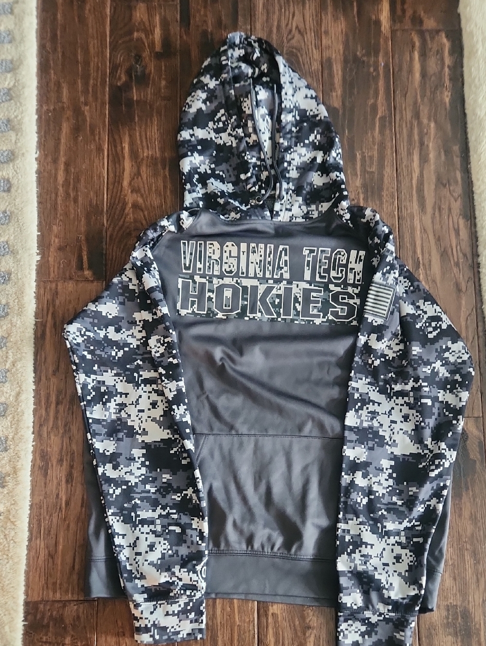 Virginia Tech Hokies Gray Camo Pullover Hoodie